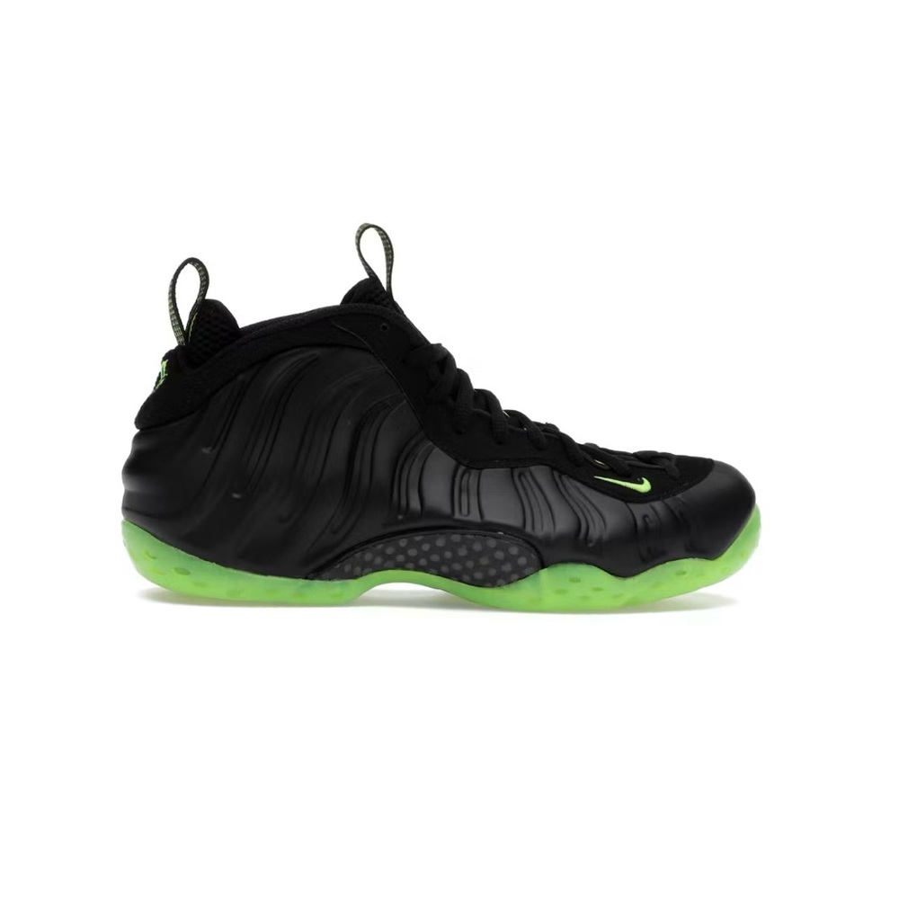 Nike Black / Neon Green Foamposite One Basketball Sneakers